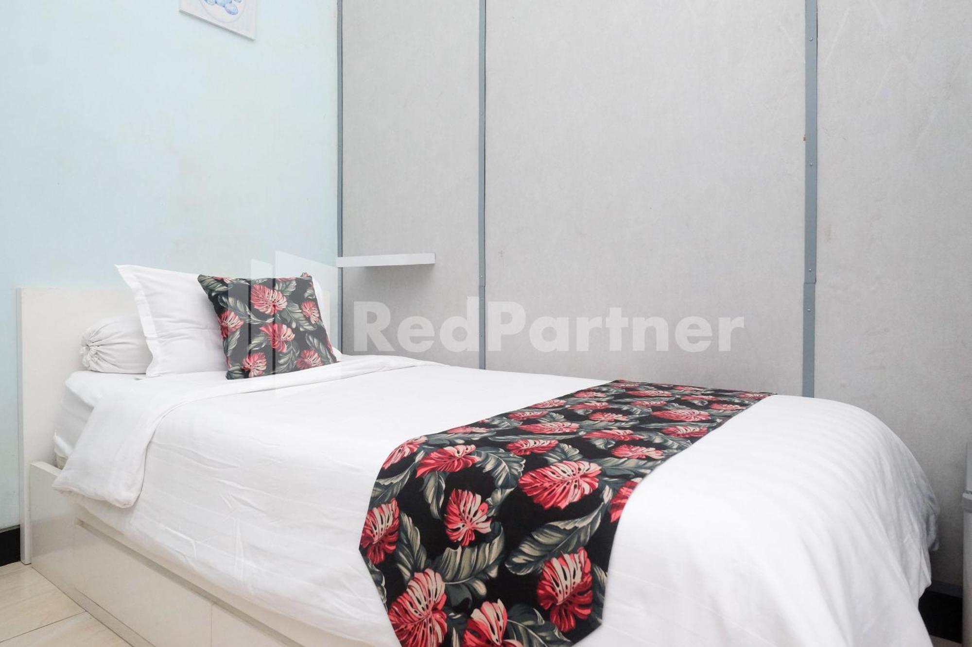 Just 11 Boutique Syariah Mitra Reddoorz Near Ugm Yogyakarta Otel Kejayan Dış mekan fotoğraf