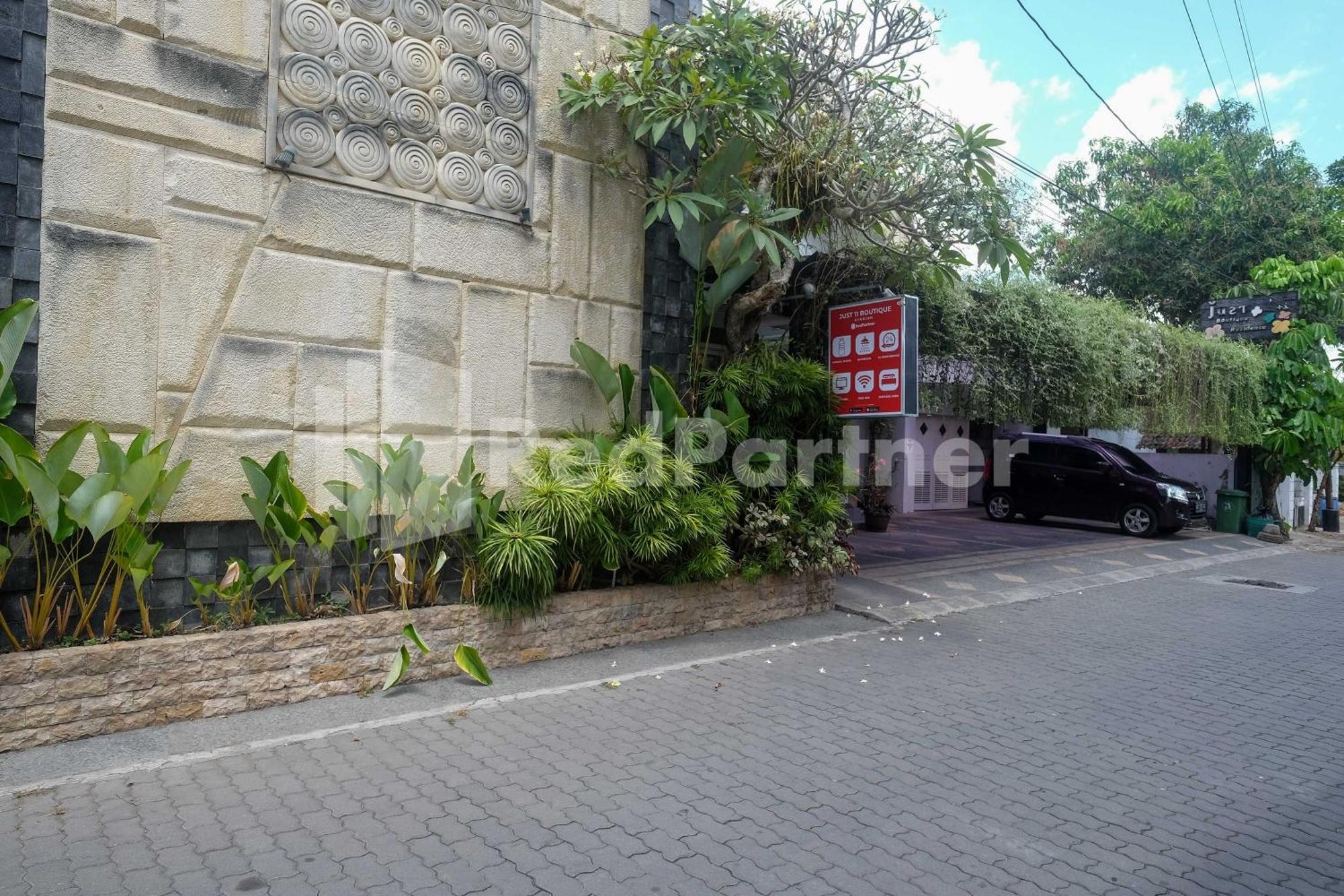 Just 11 Boutique Syariah Mitra Reddoorz Near Ugm Yogyakarta Otel Kejayan Dış mekan fotoğraf